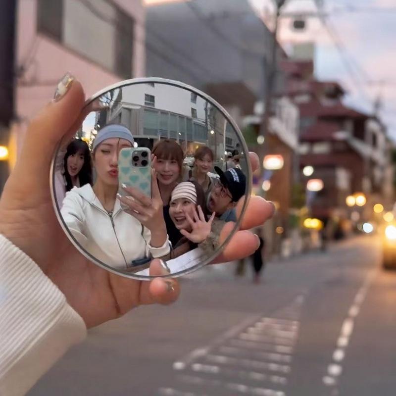 1/2 個女の子用メイクアップミラー旅行自撮りラウンド凸面ミ - Photography High Angle のレビューと価格